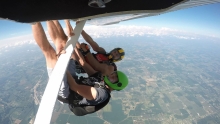 Miguel Pineda skydiving