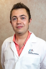 Esteban Valle, MD